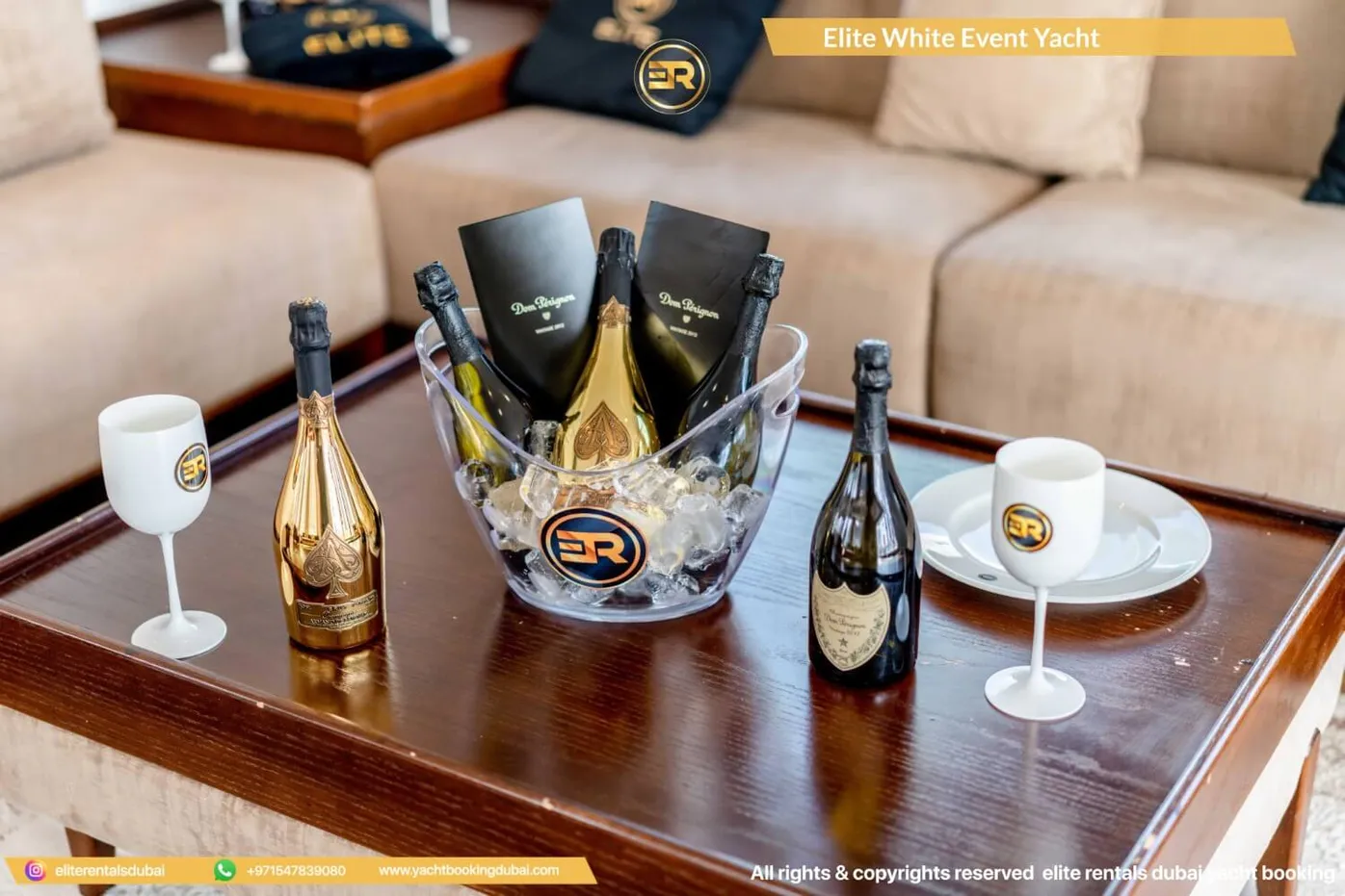 Elite White Event 120 Yacht - Thumbnail 8
