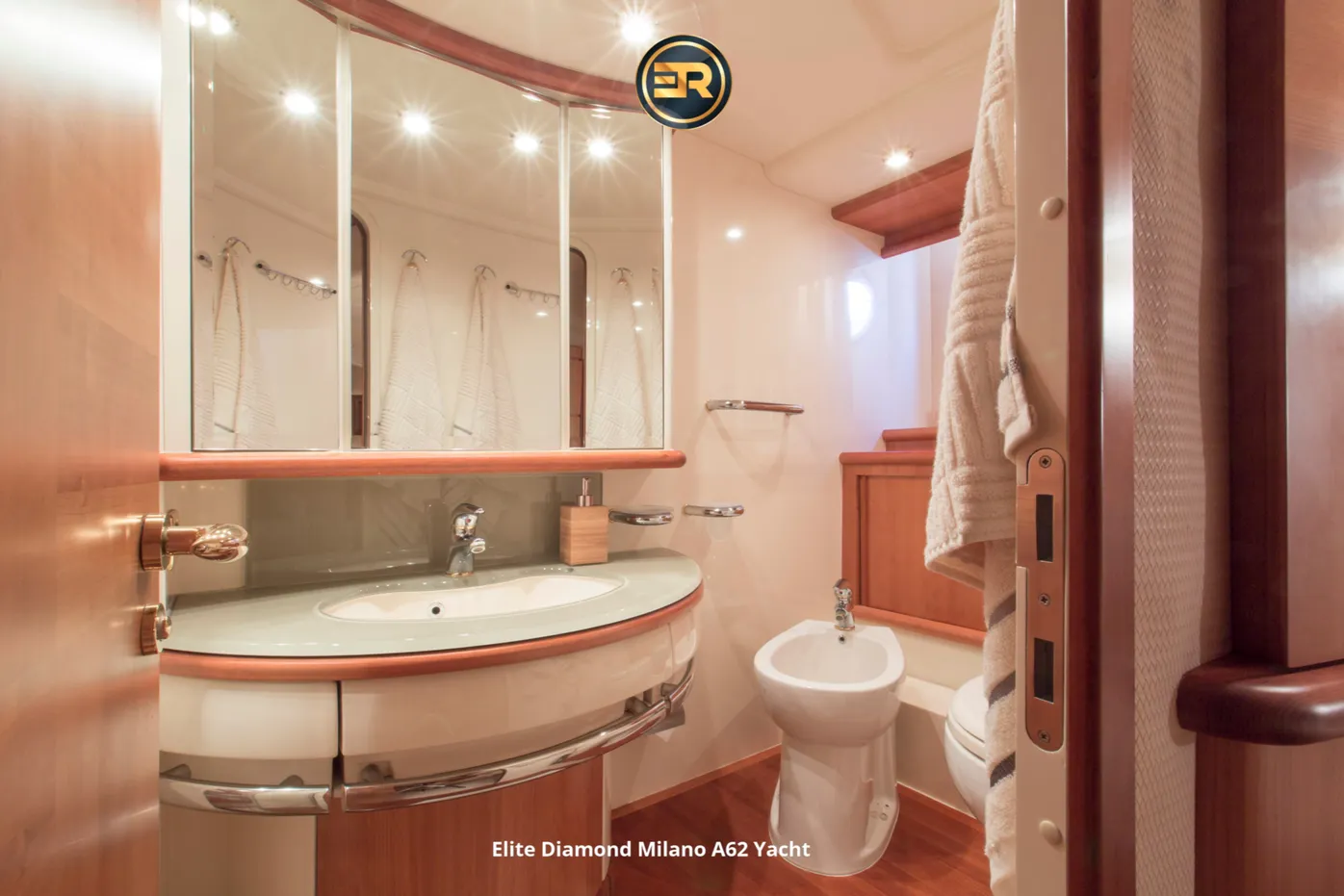 Elite Diamond Milano A62 Yacht - Thumbnail 2