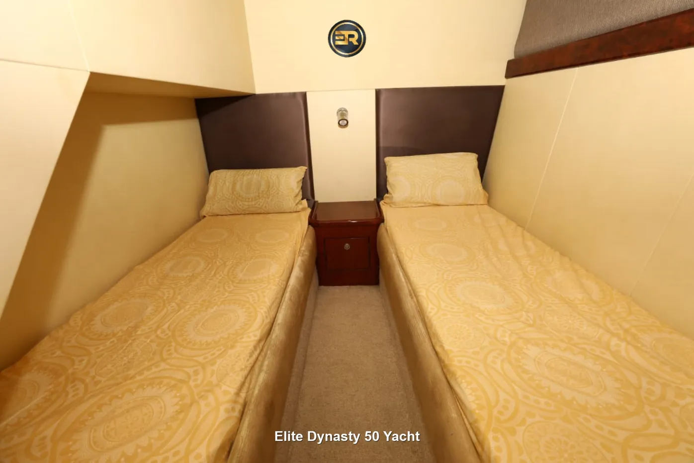 Elite Dynasty 50 Yacht - Thumbnail 8