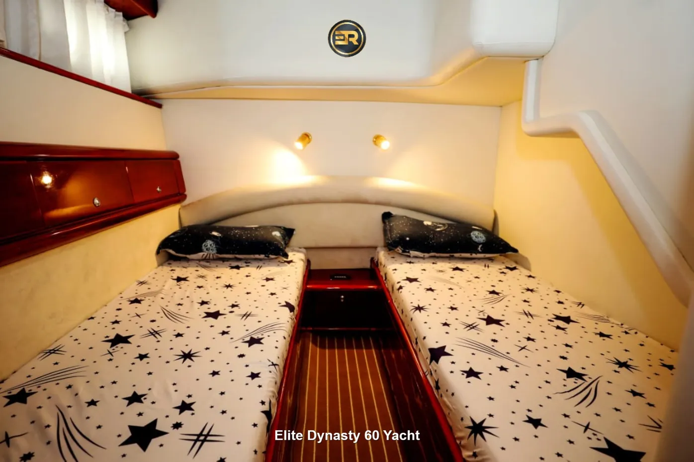 Elite Dynasty 60 Yacht - Thumbnail 9