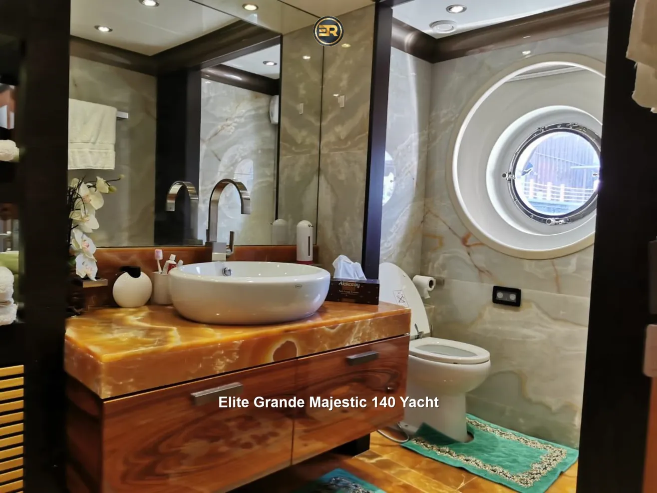 Elite Grande Majestic 140 Yacht - Thumbnail 2