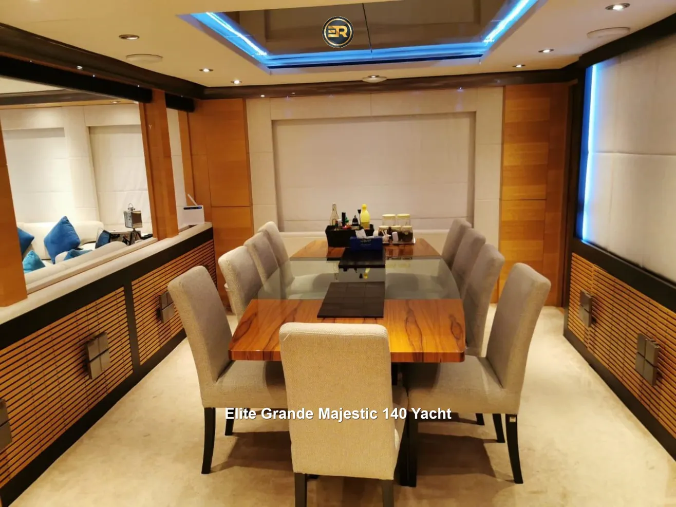 Elite Grande Majestic 140 Yacht - Thumbnail 6