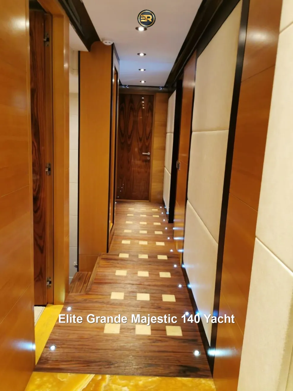 Elite Grande Majestic 140 Yacht - Thumbnail 11