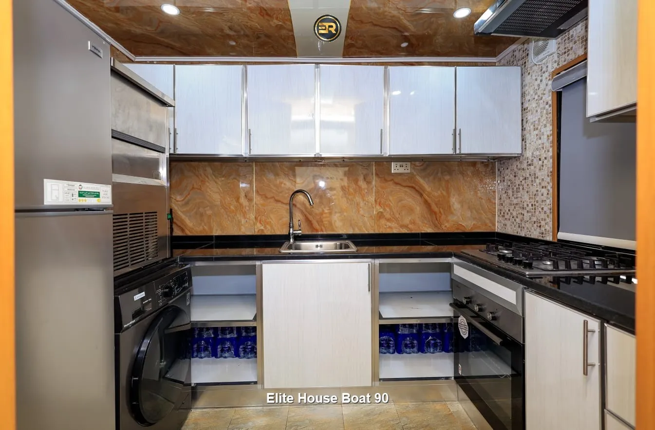 Elite House Boat 90 - Thumbnail 6