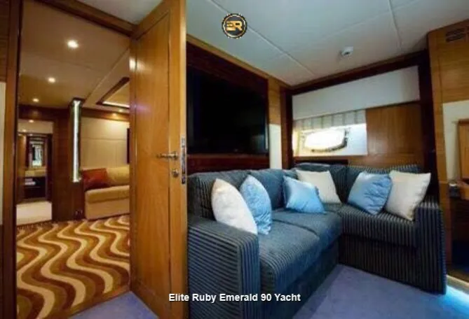 Elite Ruby Emerald 90 Yacht - Thumbnail 5