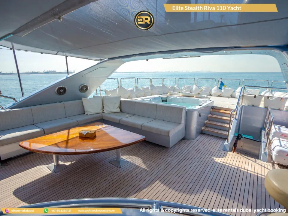 Elite Stealth Riva X-110 Yacht - Thumbnail 5