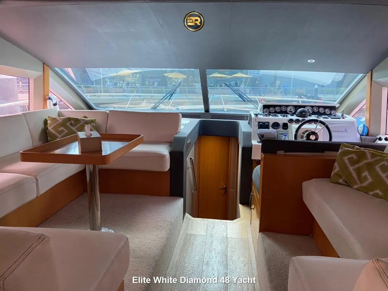 Elite White Diamond 48 Yacht - Thumbnail 5
