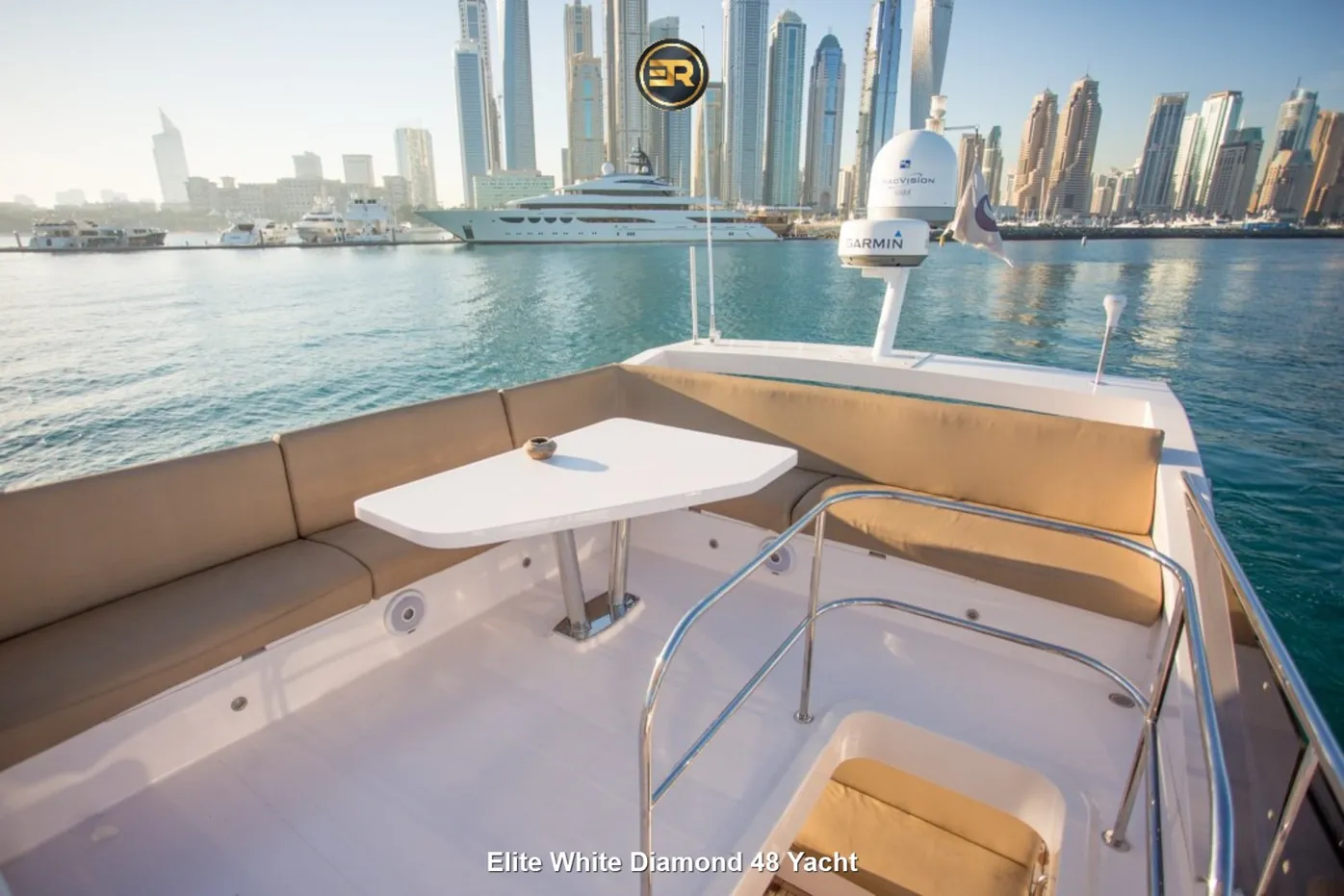 Elite White Diamond 48 Yacht - Thumbnail 8
