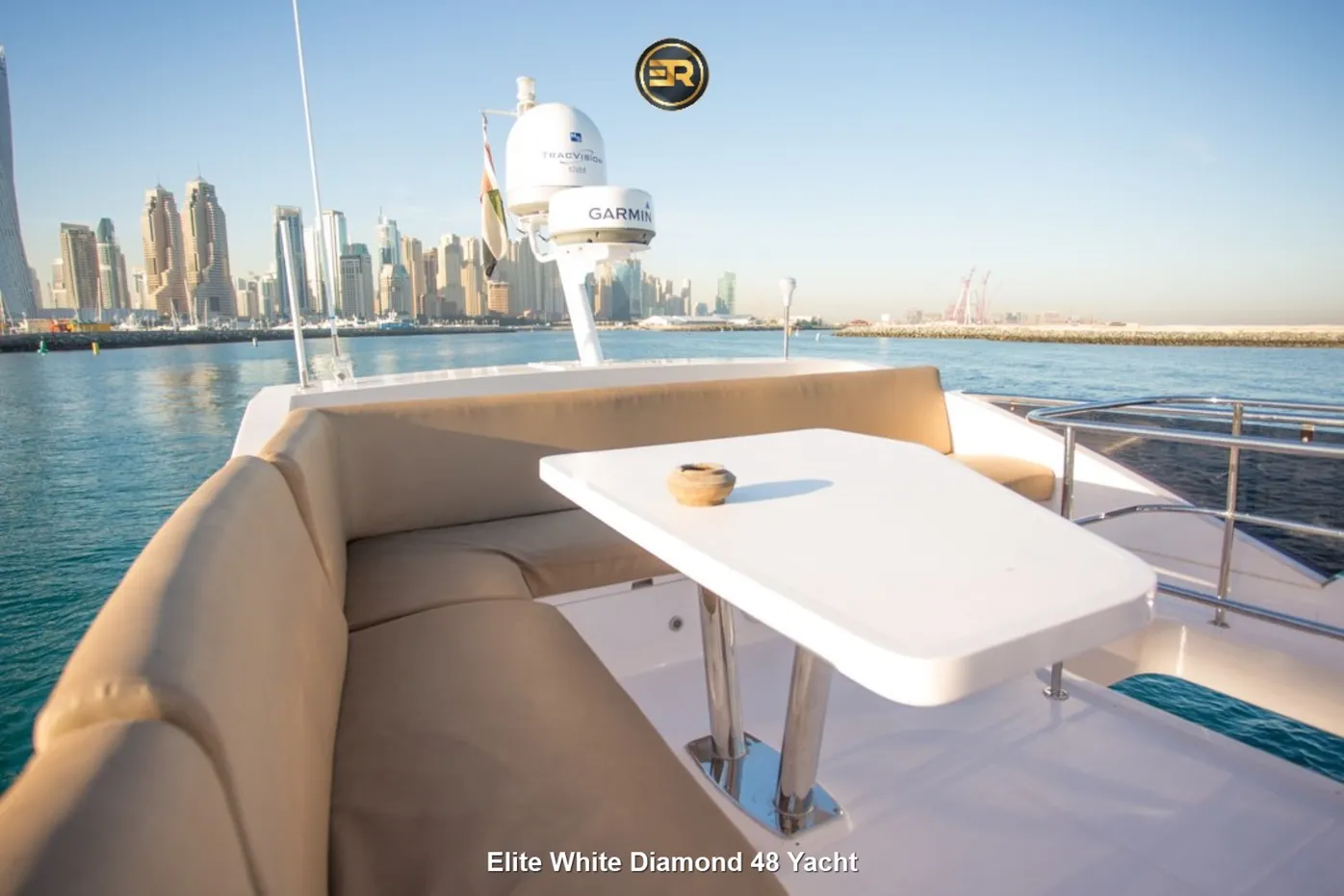 Elite White Diamond 48 Yacht - Thumbnail 9