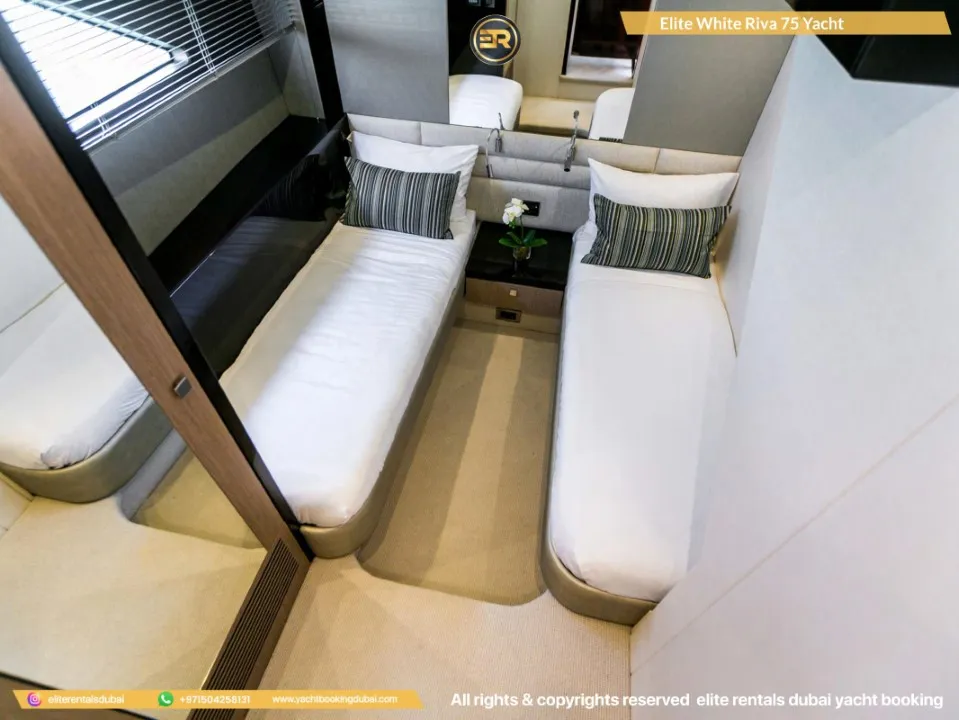 Elite White Riva 75 Yacht - Thumbnail 2
