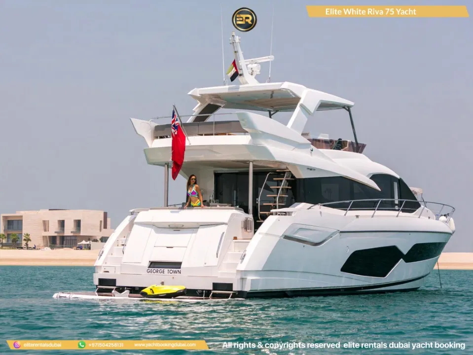 Elite White Riva 75 Yacht - Thumbnail 3